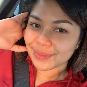 Meet your Posher, Eunicia